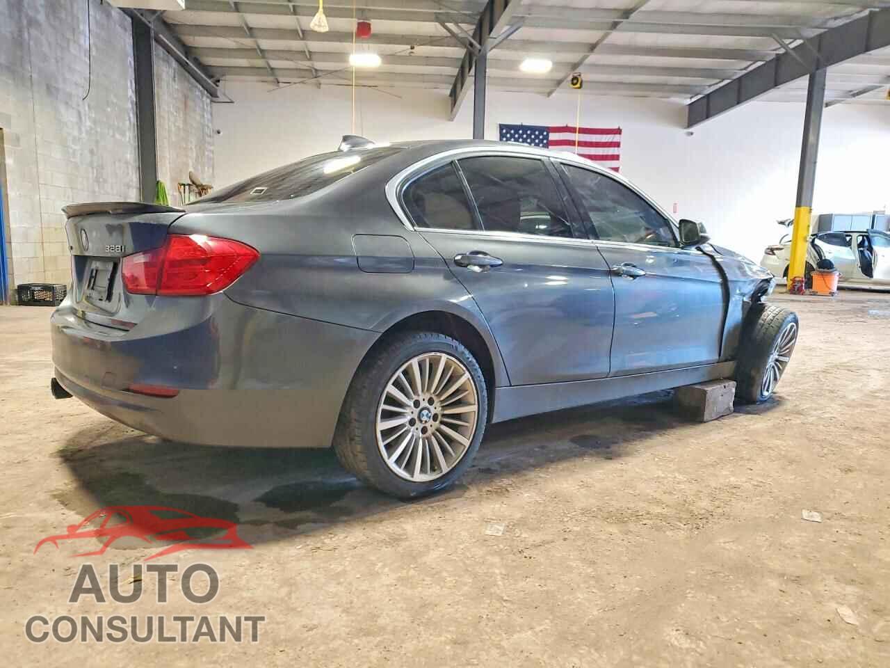 BMW 328 2013 - WBA3B3C53DF530026