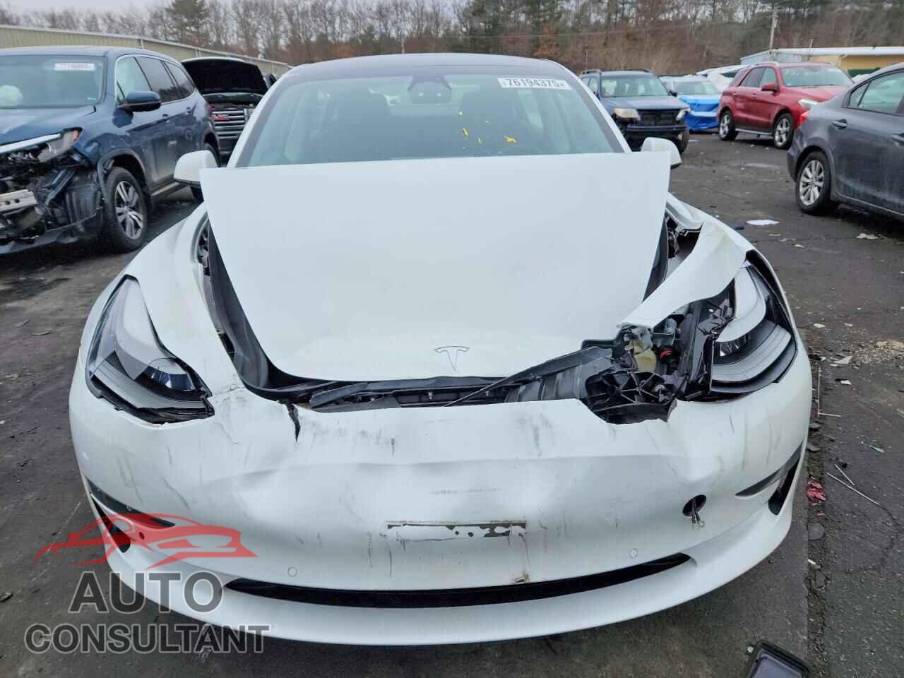 TESLA MODEL 3 2022 - 5YJ3E1EA6NF120464