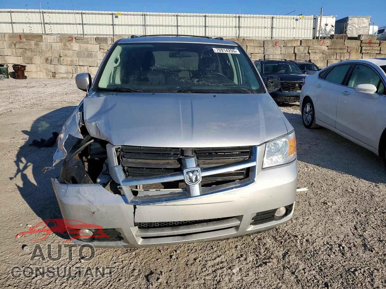 DODGE CARAVAN 2010 - 2D4RN6DX9AR463056