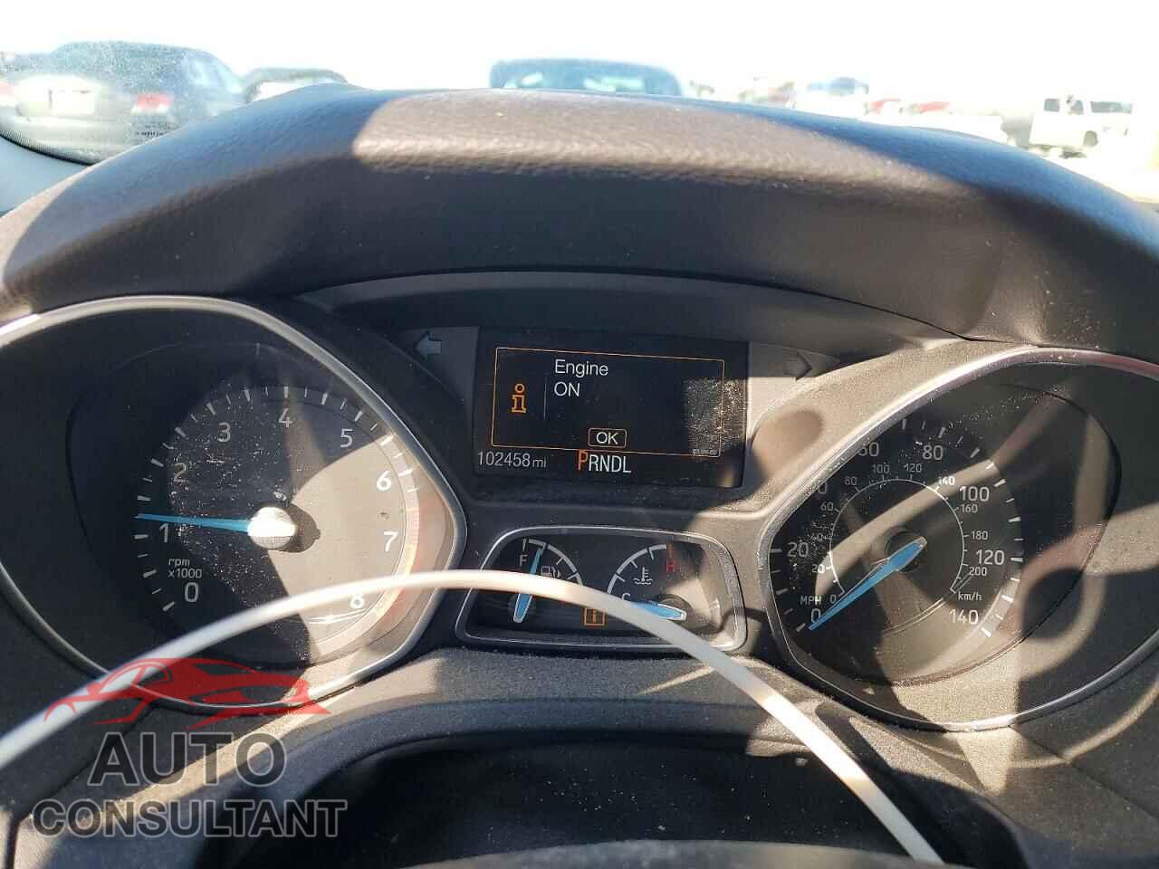 FORD FOCUS 2015 - 1FADP3F25FL218049