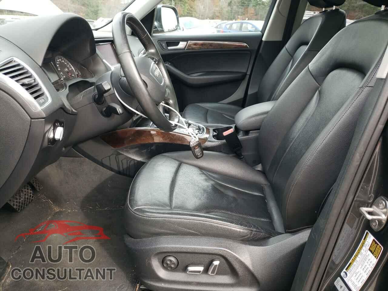 AUDI Q5 2017 - WA1C2AFP8HA044572