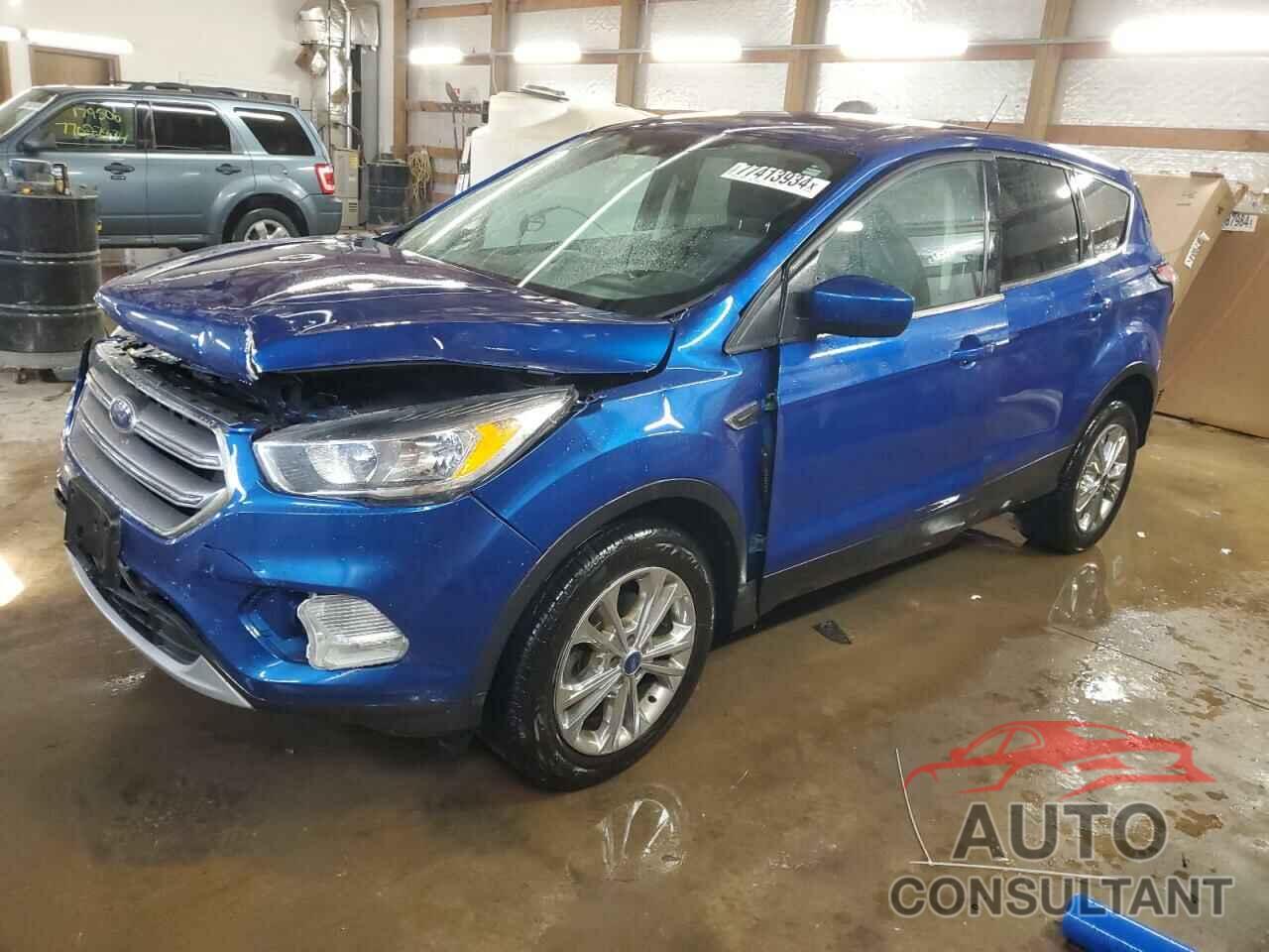 FORD ESCAPE 2017 - 1FMCU0GD5HUC09678