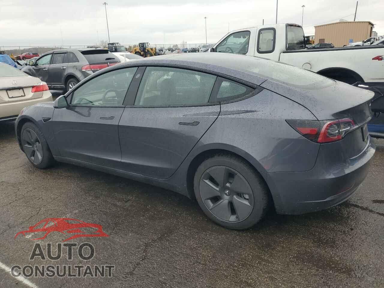 TESLA MODEL 3 2023 - 5YJ3E1EA5PF677613
