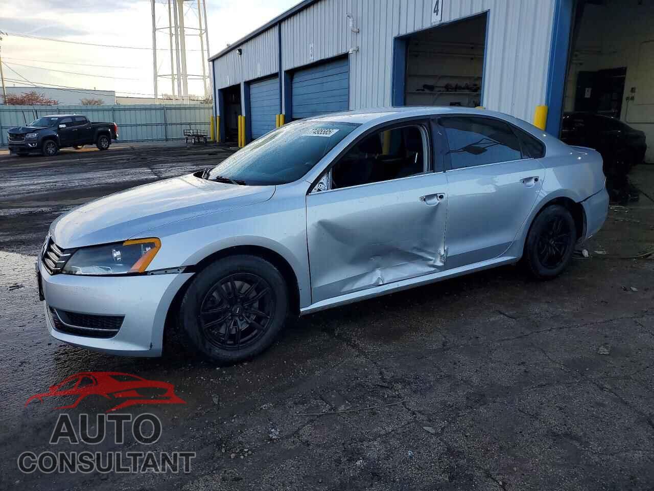 VOLKSWAGEN PASSAT 2014 - 1VWAP7A32EC005401