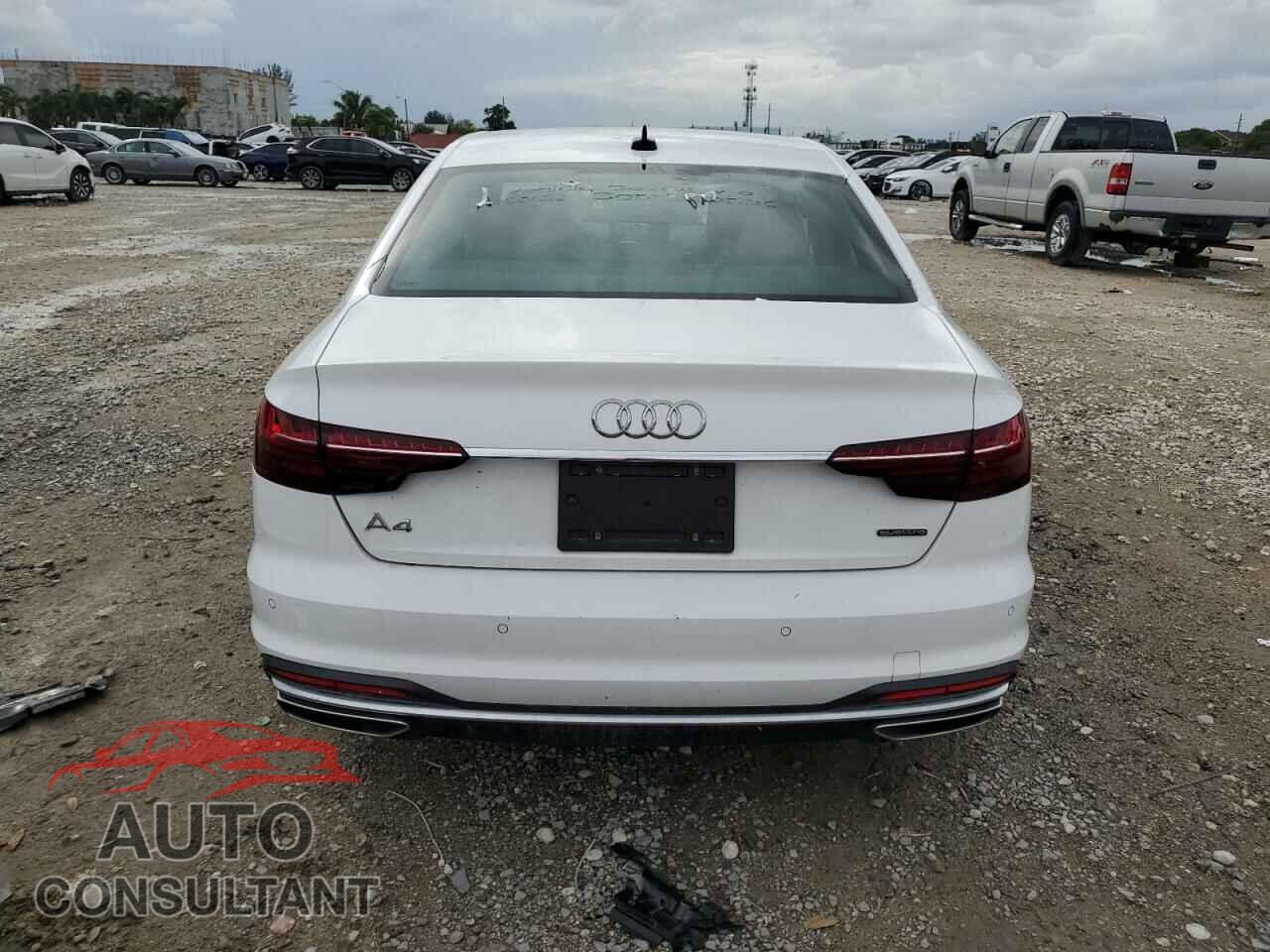 AUDI A4 2024 - WAUDAAF41RN010547