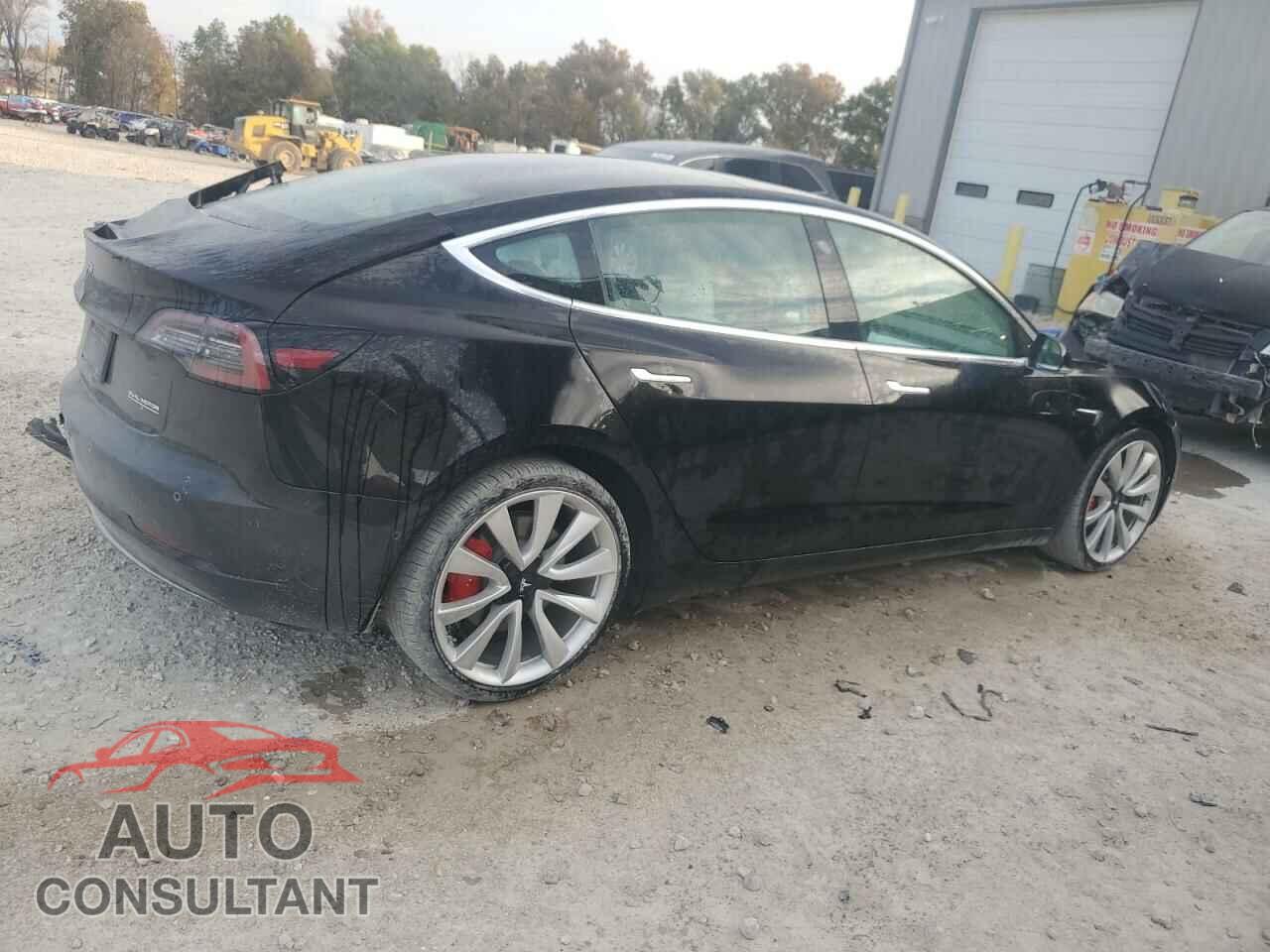 TESLA MODEL 3 2019 - 5YJ3E1EB5KF393271