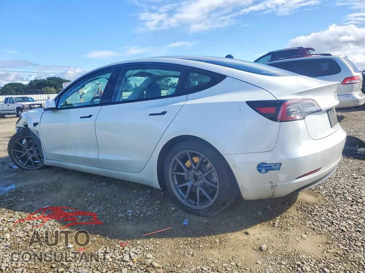 TESLA MODEL 3 2021 - 5YJ3E1EA2MF871950