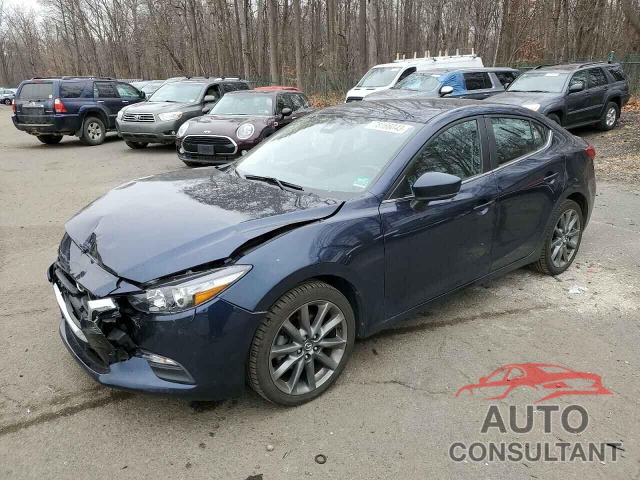 MAZDA 3 2018 - 3MZBN1V37JM270745