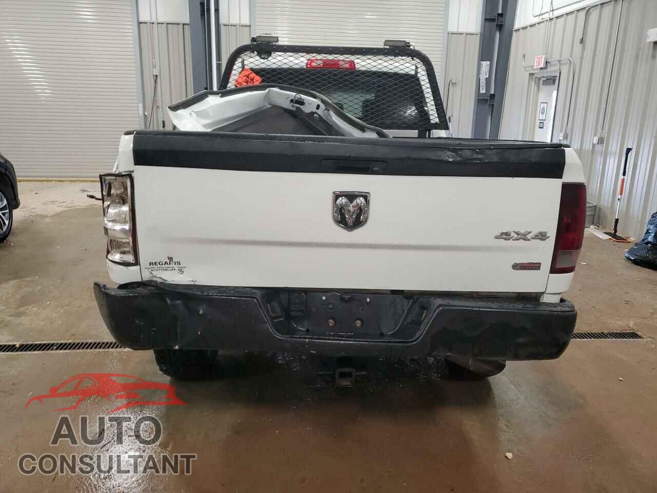 DODGE RAM 2500 2012 - 3C6UD5CL5CG303582