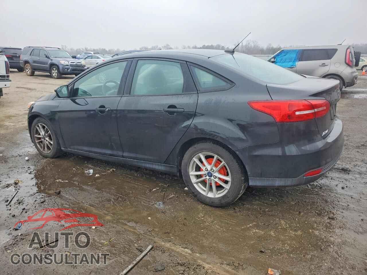 FORD FOCUS 2015 - 1FADP3F29FL276519