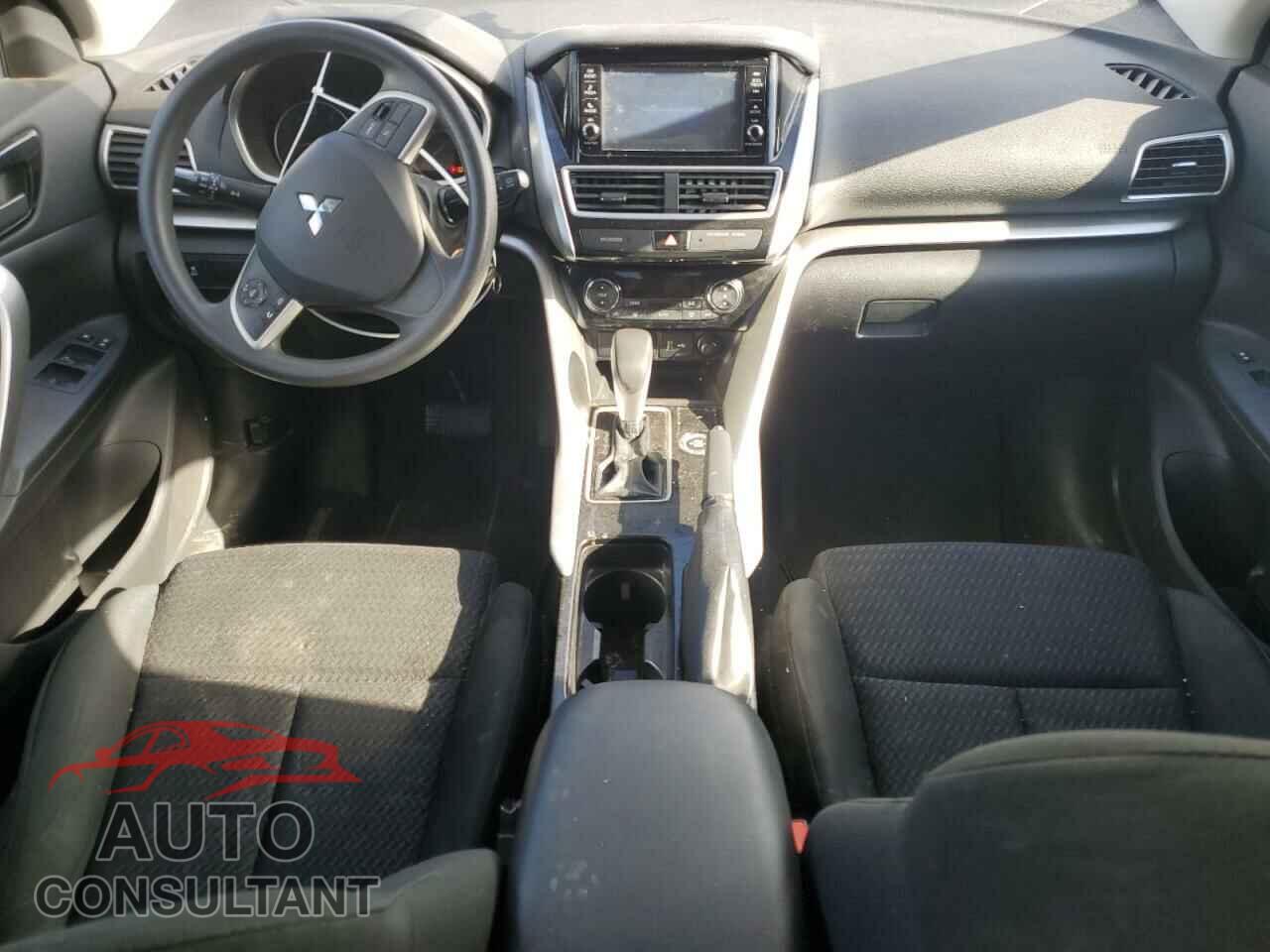 MITSUBISHI ECLIPSE 2019 - JA4AT3AA8KZ002074