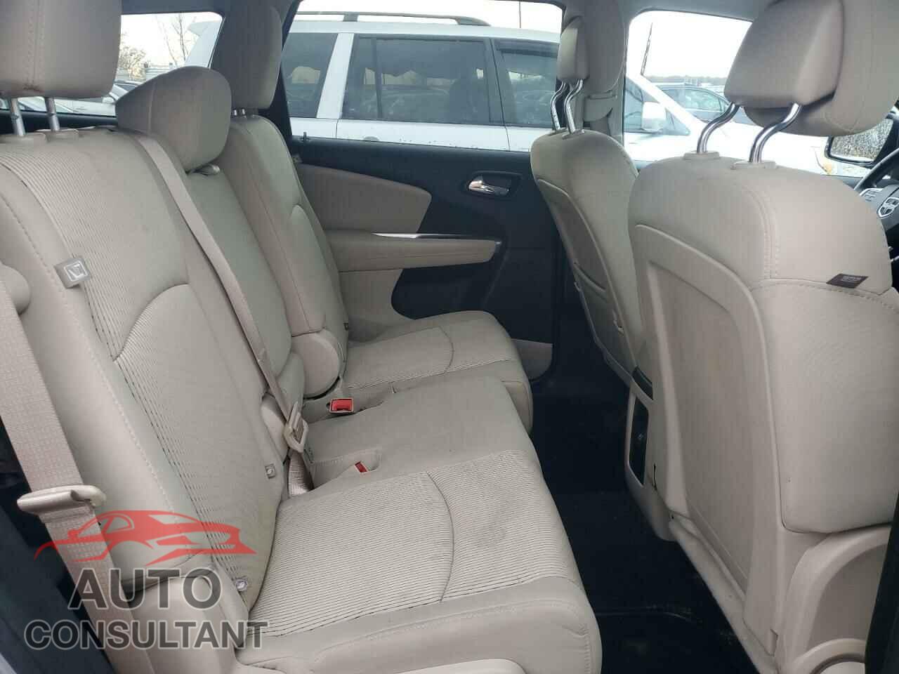 DODGE JOURNEY 2015 - 3C4PDCBB7FT716778