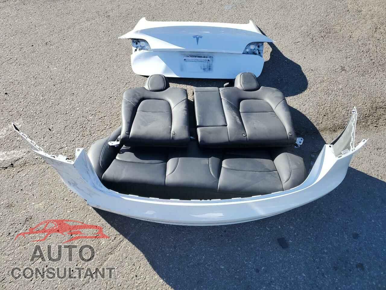 TESLA MODEL 3 2023 - 5YJ3E1EA9PF463577