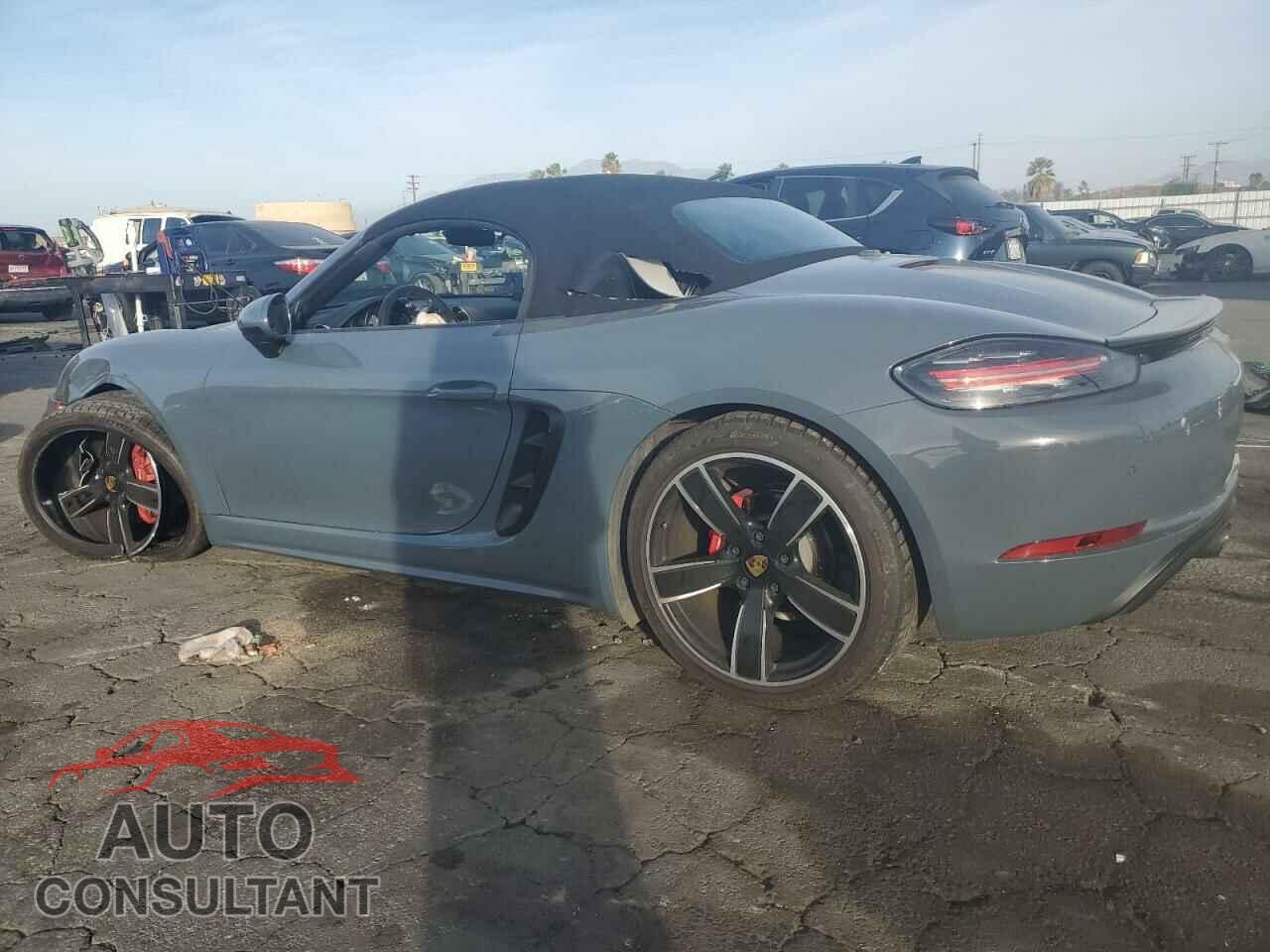 PORSCHE BOXSTER 2018 - WP0CB2A85JS228346