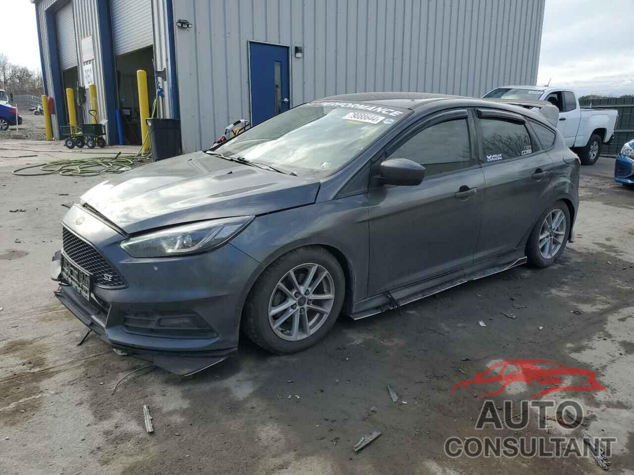 FORD FOCUS 2018 - 1FADP3K28JL307659