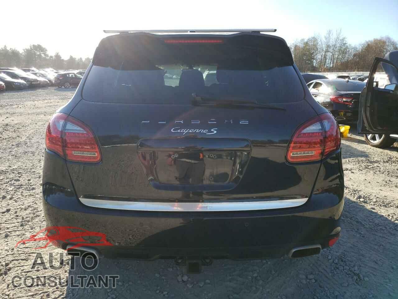 PORSCHE CAYENNE 2011 - WP1AB2A2XBLA55971