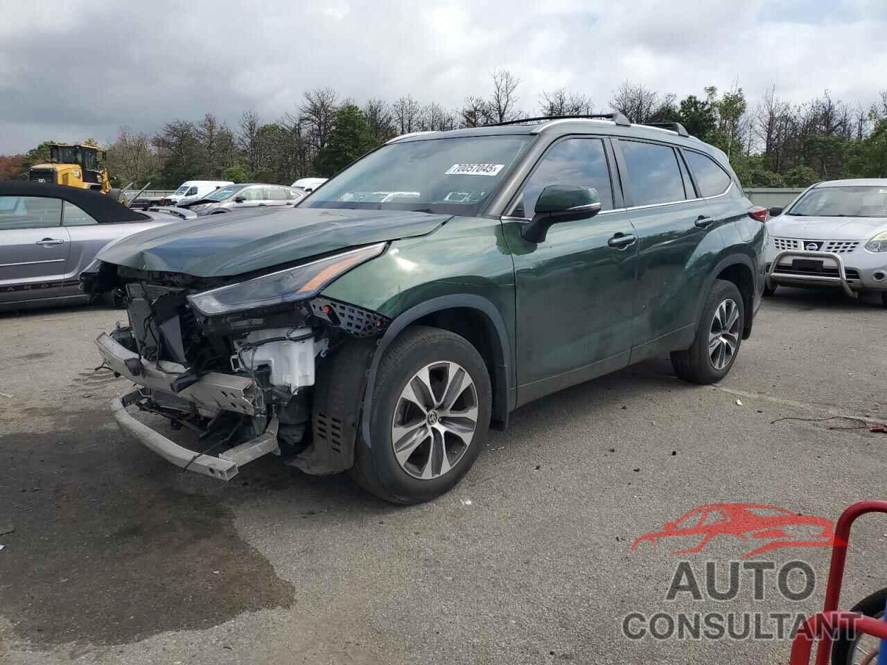 TOYOTA HIGHLANDER 2023 - 5TDKDRBH8PS502735