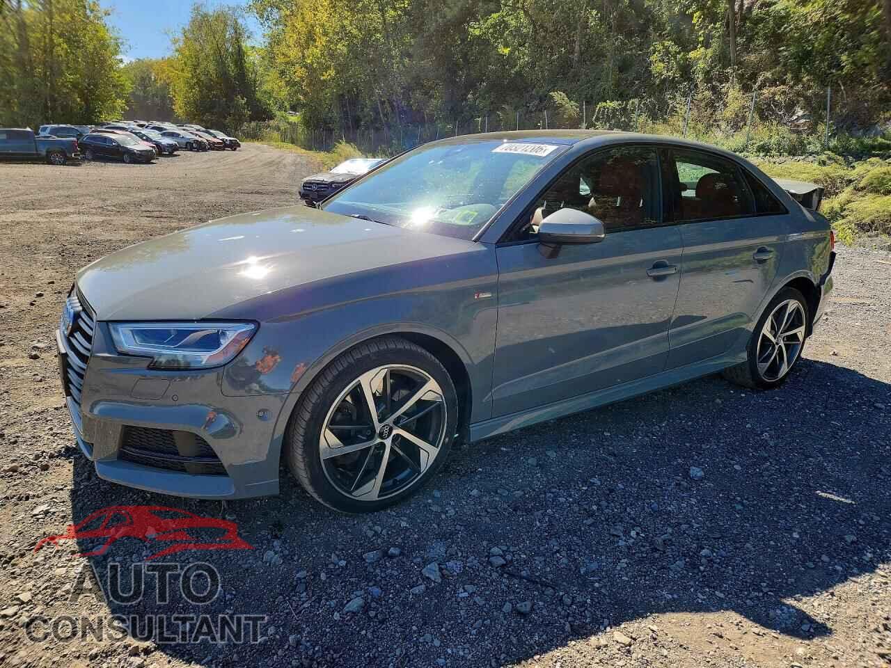 AUDI A3 2020 - WAUJEGFF0LA041301