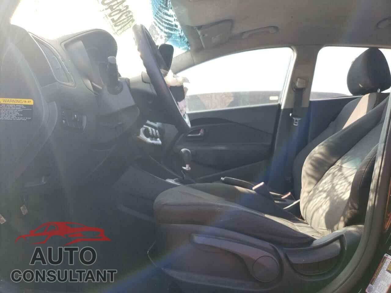 KIA RIO 2017 - KNADM4A30H6038985