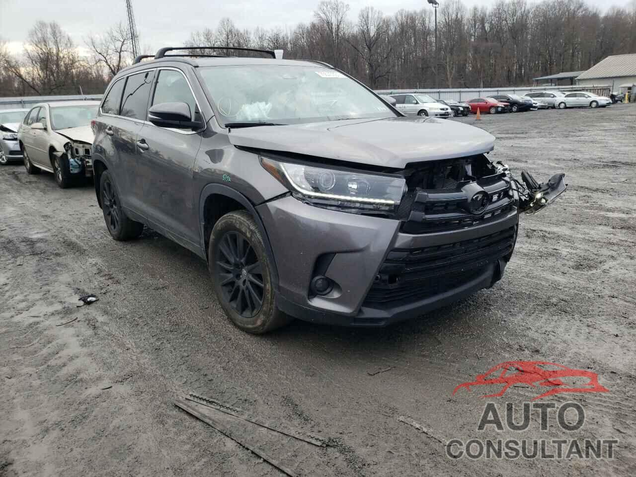 TOYOTA HIGHLANDER 2019 - 5TDJZRFH2KS603981