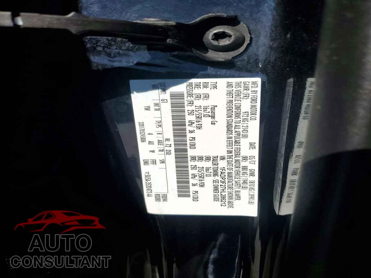 FORD FOCUS 2017 - 1FADP3F27HL286212