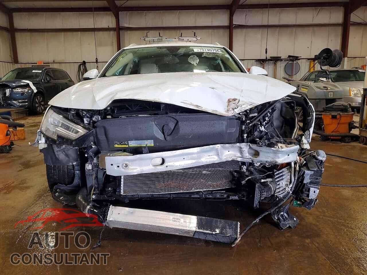 AUDI A4 2018 - WA18NAF41JA067975