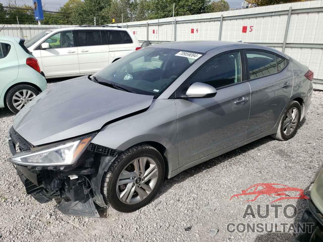 HYUNDAI ELANTRA 2020 - 5NPD84LF1LH566516