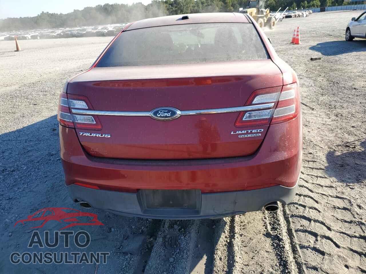 FORD TAURUS 2013 - 1FAHP2F8XDG118664