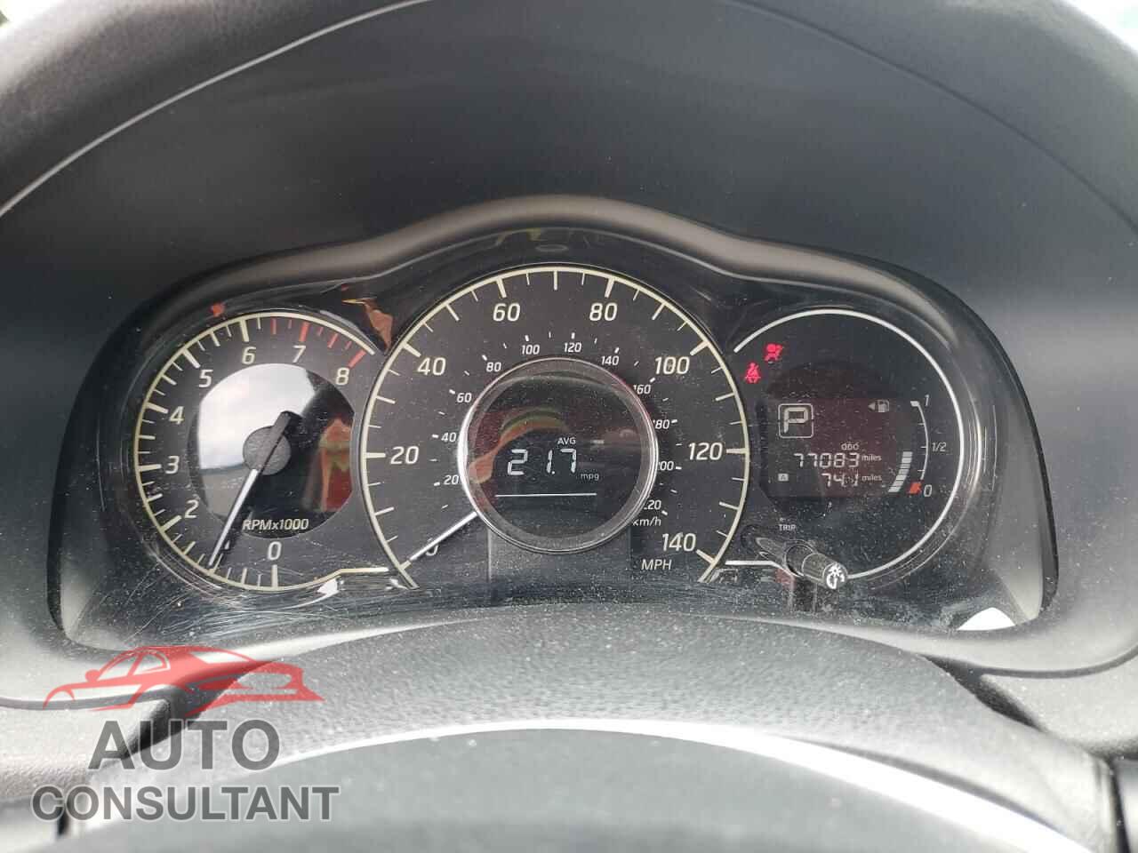 NISSAN VERSA 2017 - 3N1CE2CP3HL354972