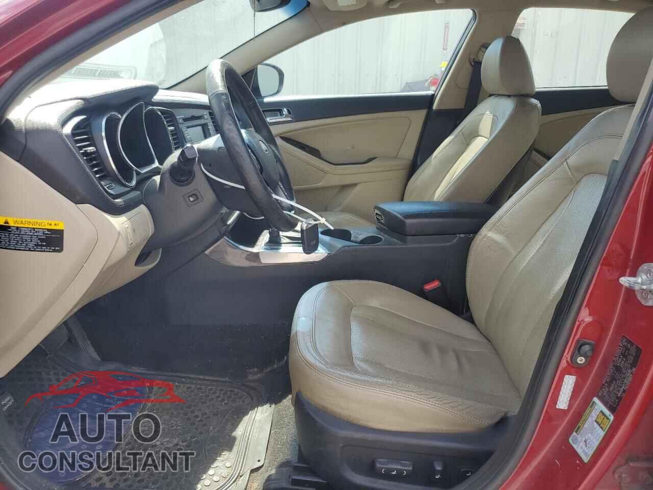 KIA OPTIMA 2011 - KNAGN4A71B5174391