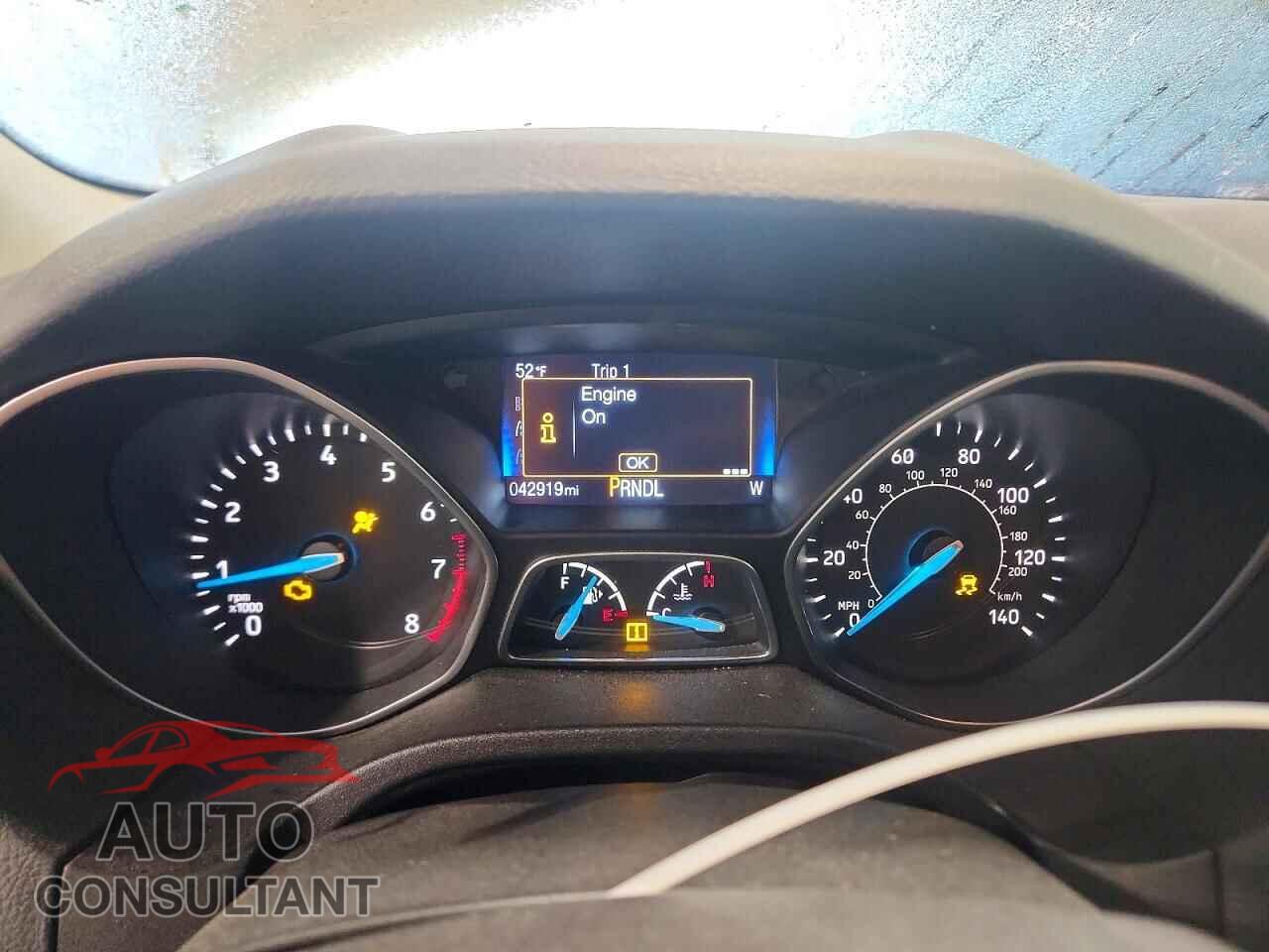 FORD FOCUS 2017 - 1FADP3F21HL205883