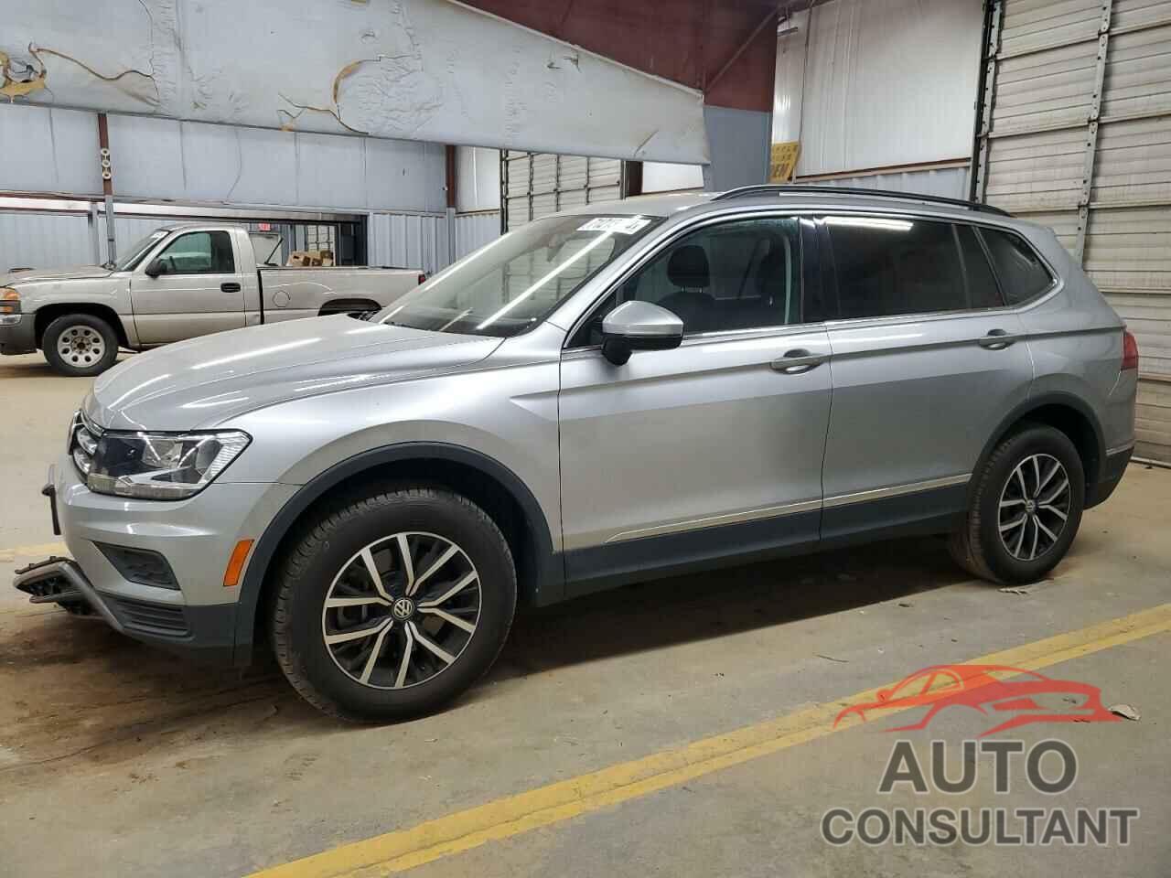 VOLKSWAGEN TIGUAN 2021 - 3VV3B7AX7MM077349