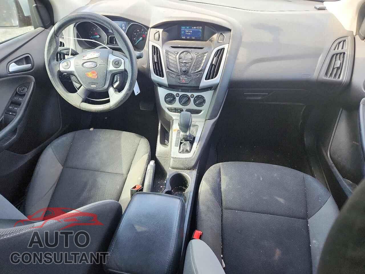FORD FOCUS 2013 - 1FADP3F2XDL341875