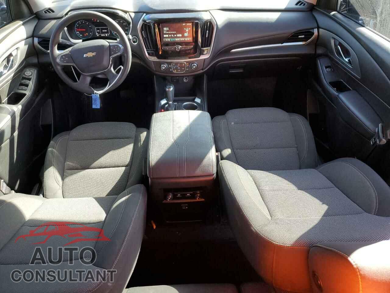 CHEVROLET TRAVERSE 2018 - 1GNERFKW7JJ252556