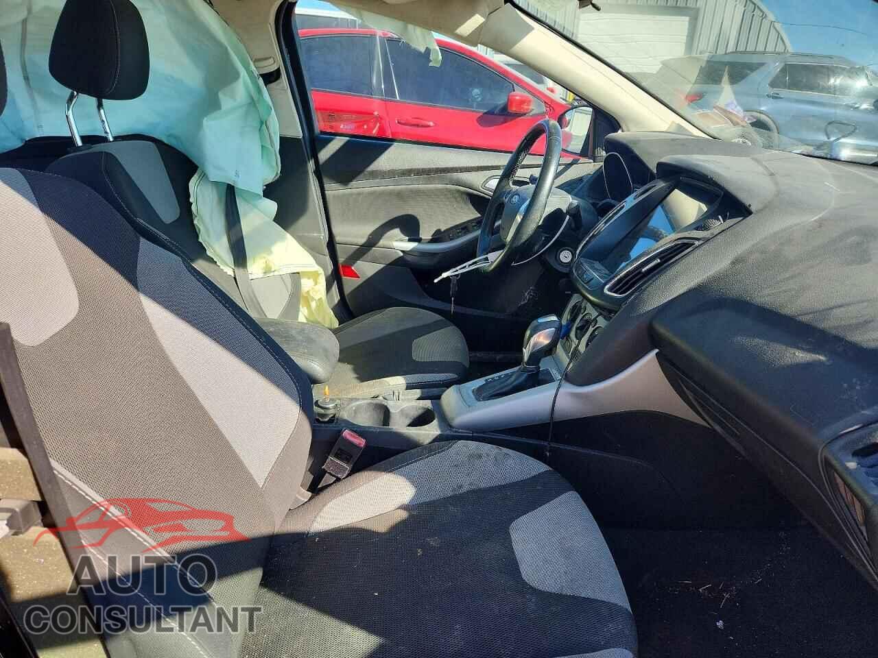 FORD FOCUS 2012 - 1FAHP3F27CL284695
