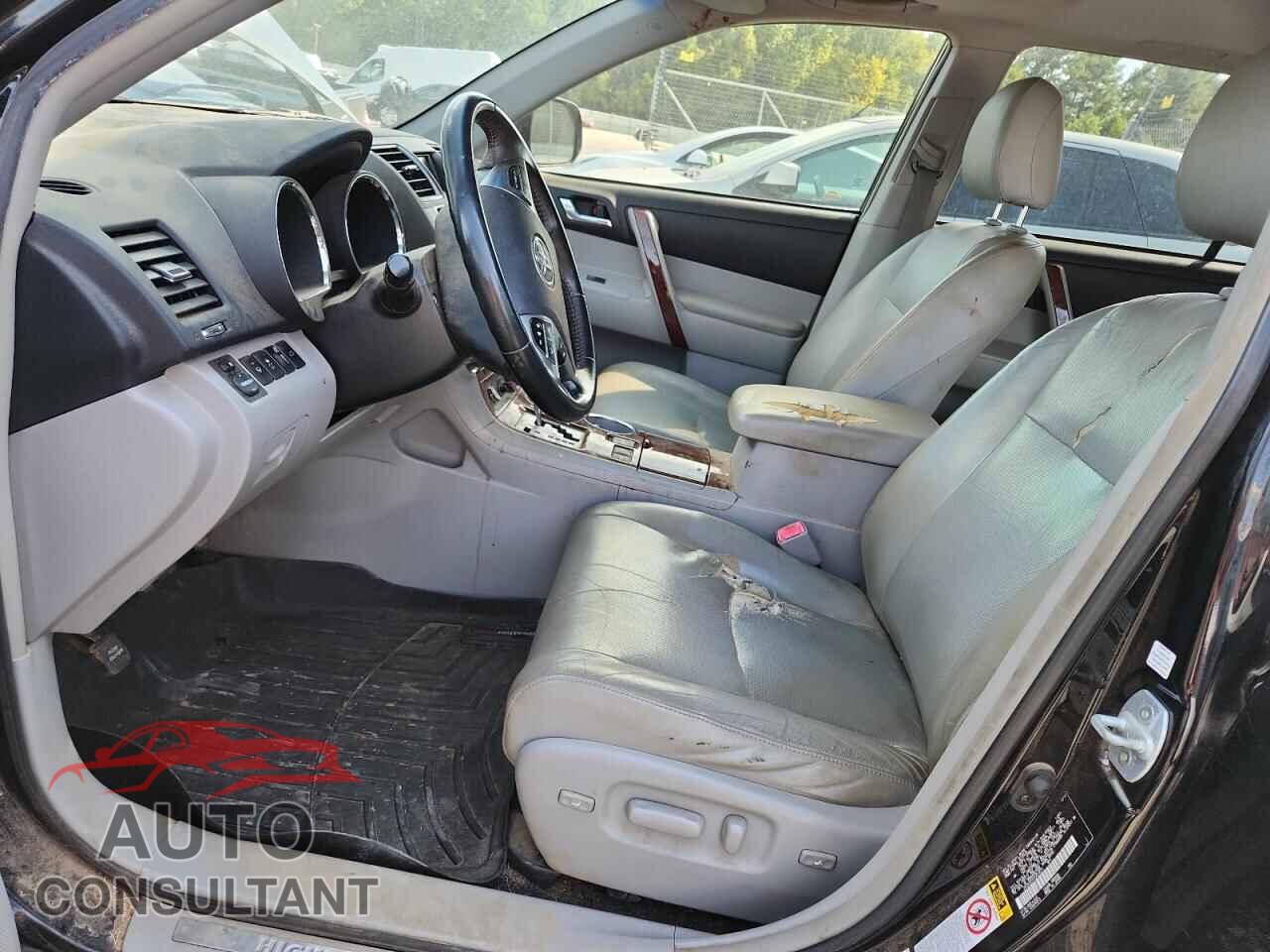TOYOTA HIGHLANDER 2013 - JTEDC3EH1D2014231