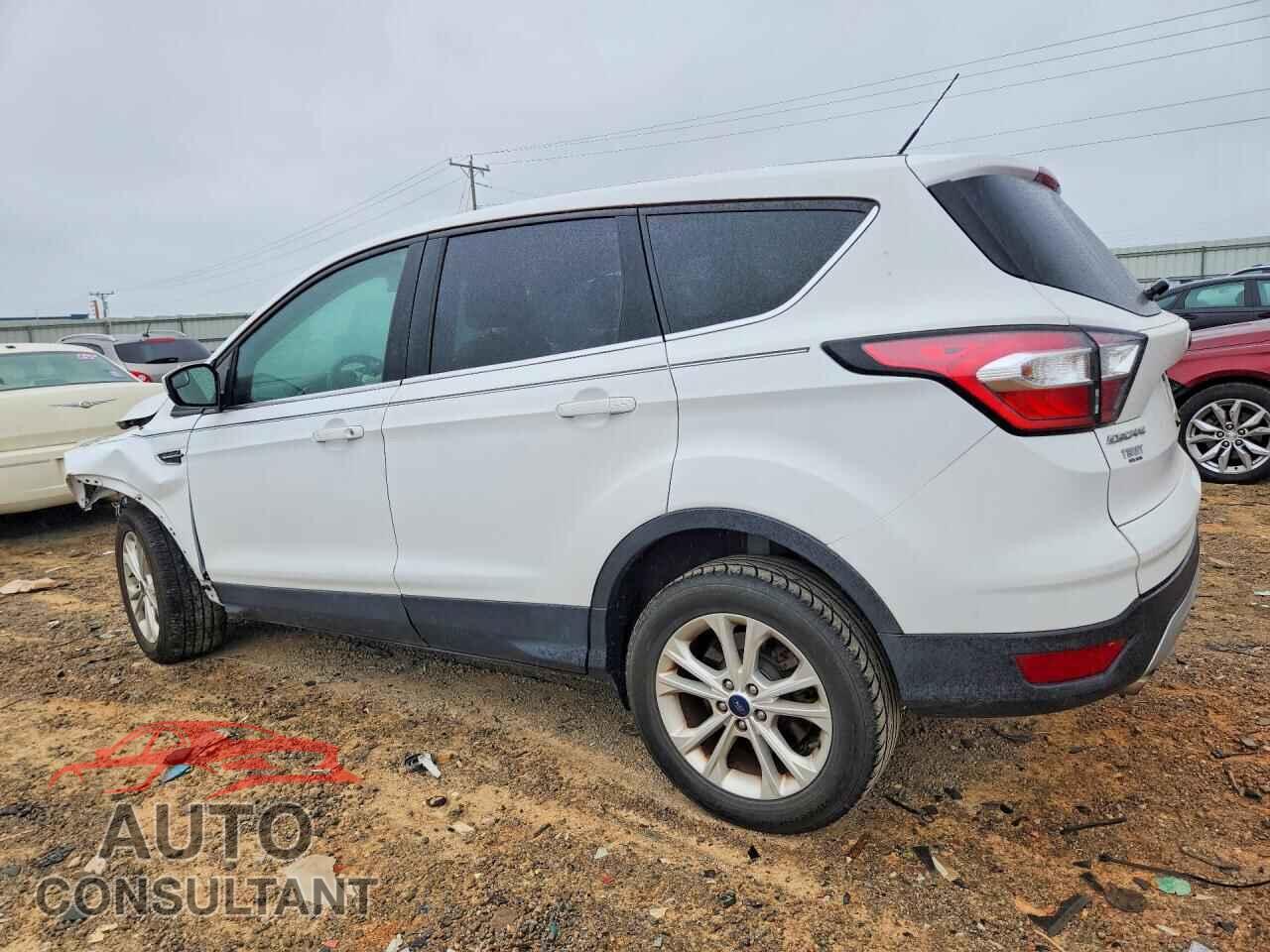 FORD ESCAPE 2017 - 1FMCU0GD1HUD91430