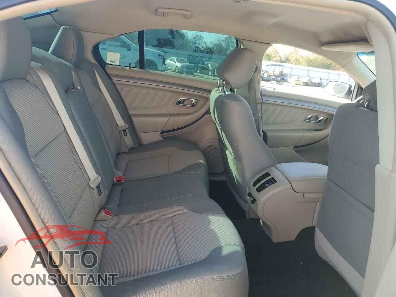 FORD TAURUS 2013 - 1FAHP2E83DG207607