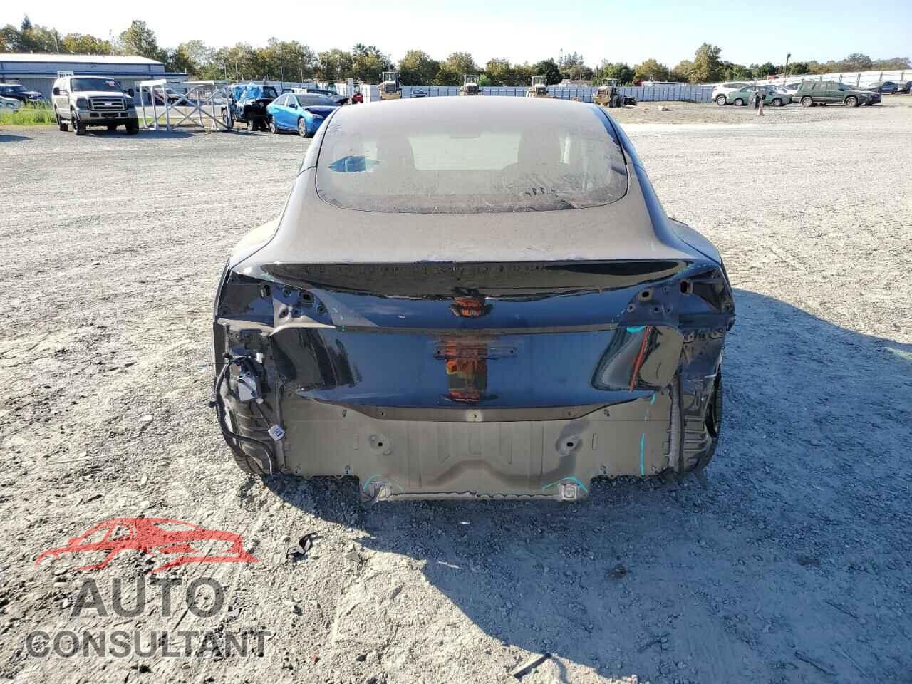 TESLA MODEL 3 2022 - 5YJ3E1EB4NF205103