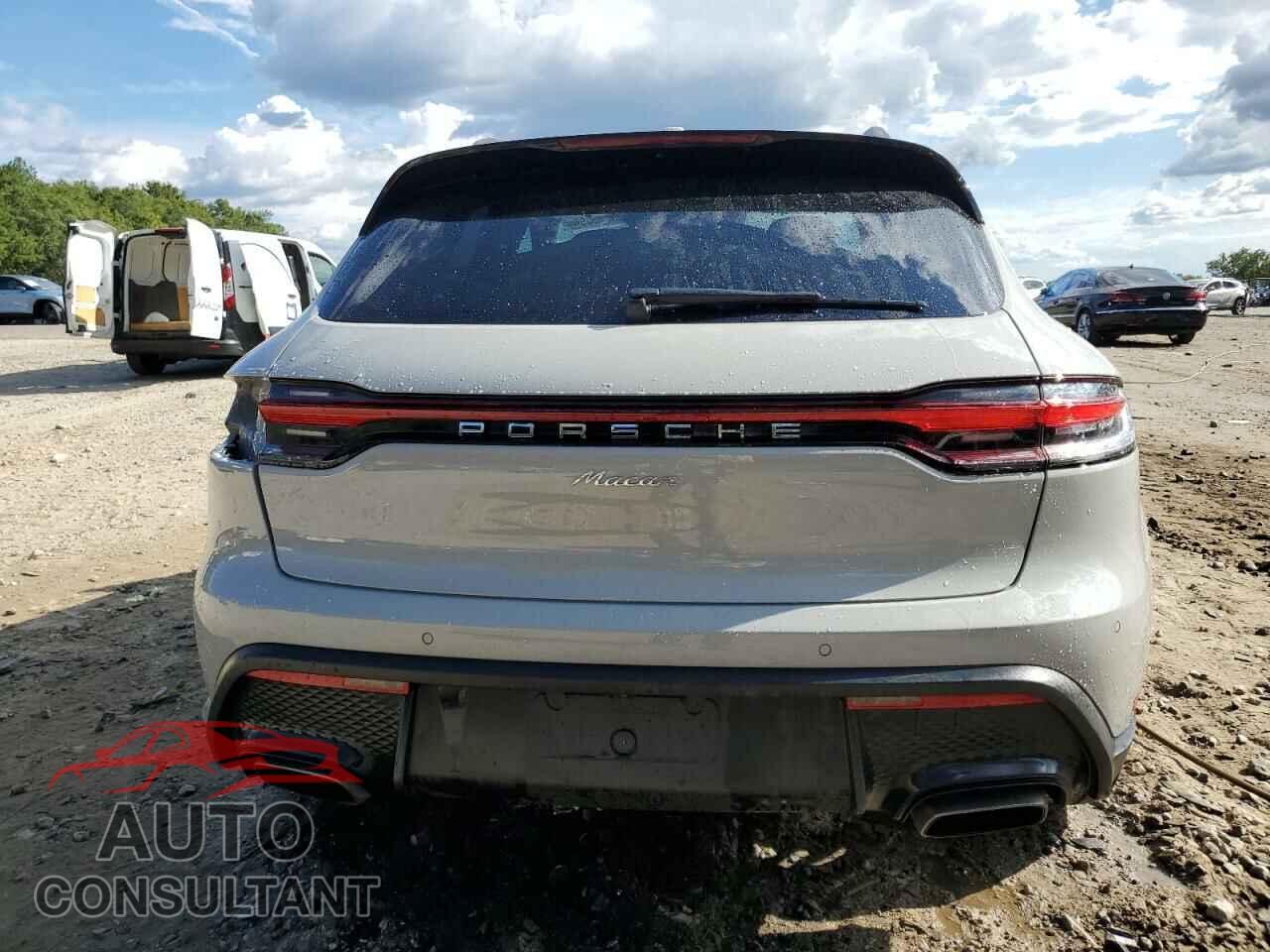 PORSCHE MACAN BASE 2023 - WP1AA2A57PLB10221