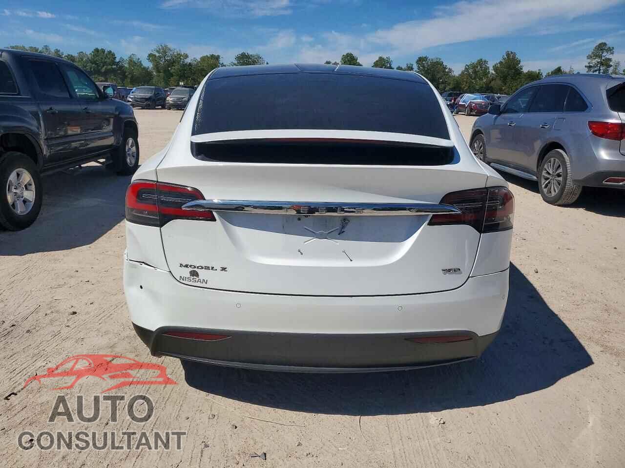 TESLA MODEL X 2017 - 5YJXCDE25HF028042