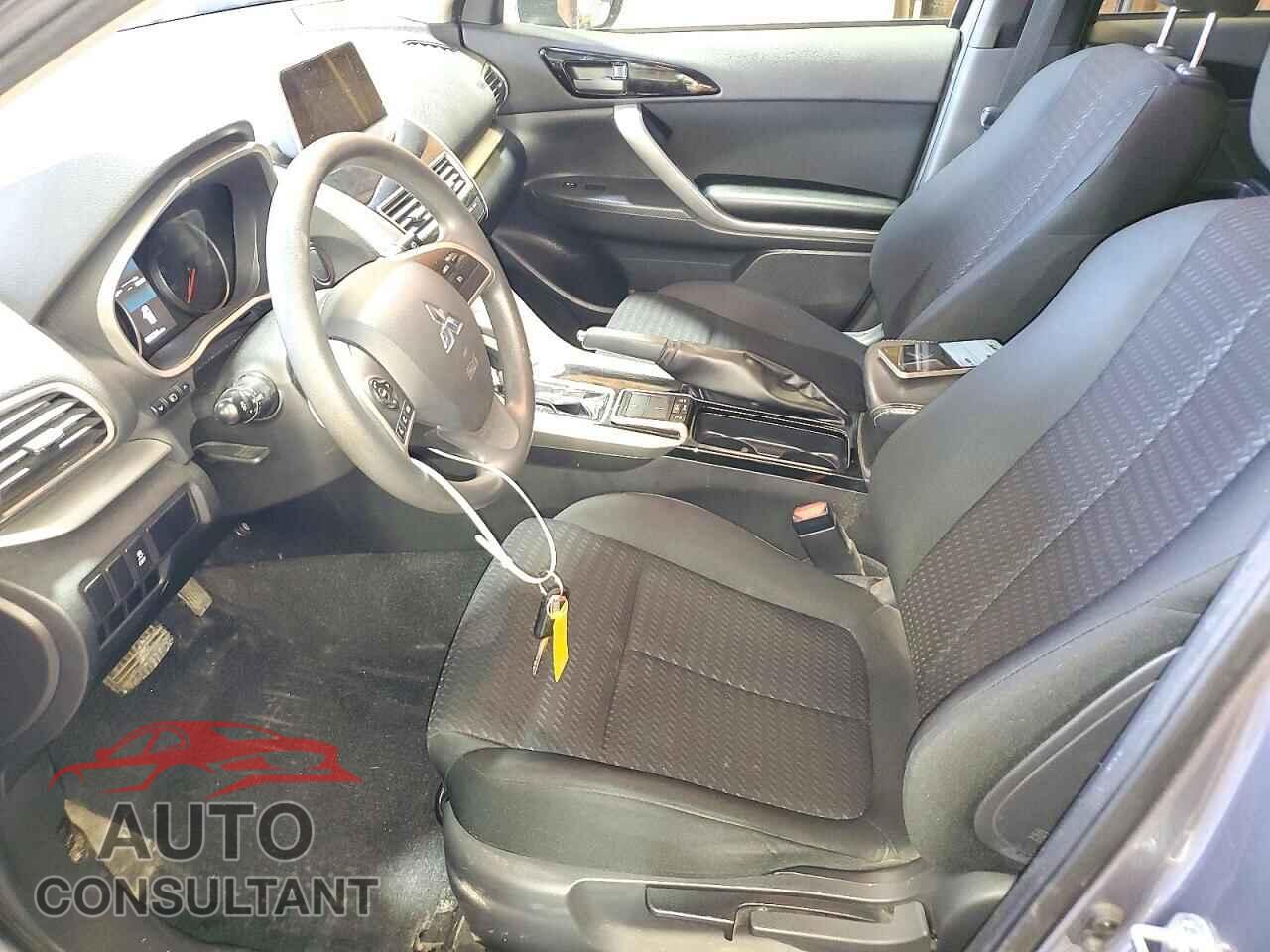 MITSUBISHI ECLIPSE 2018 - JA4AT4AA0JZ068669