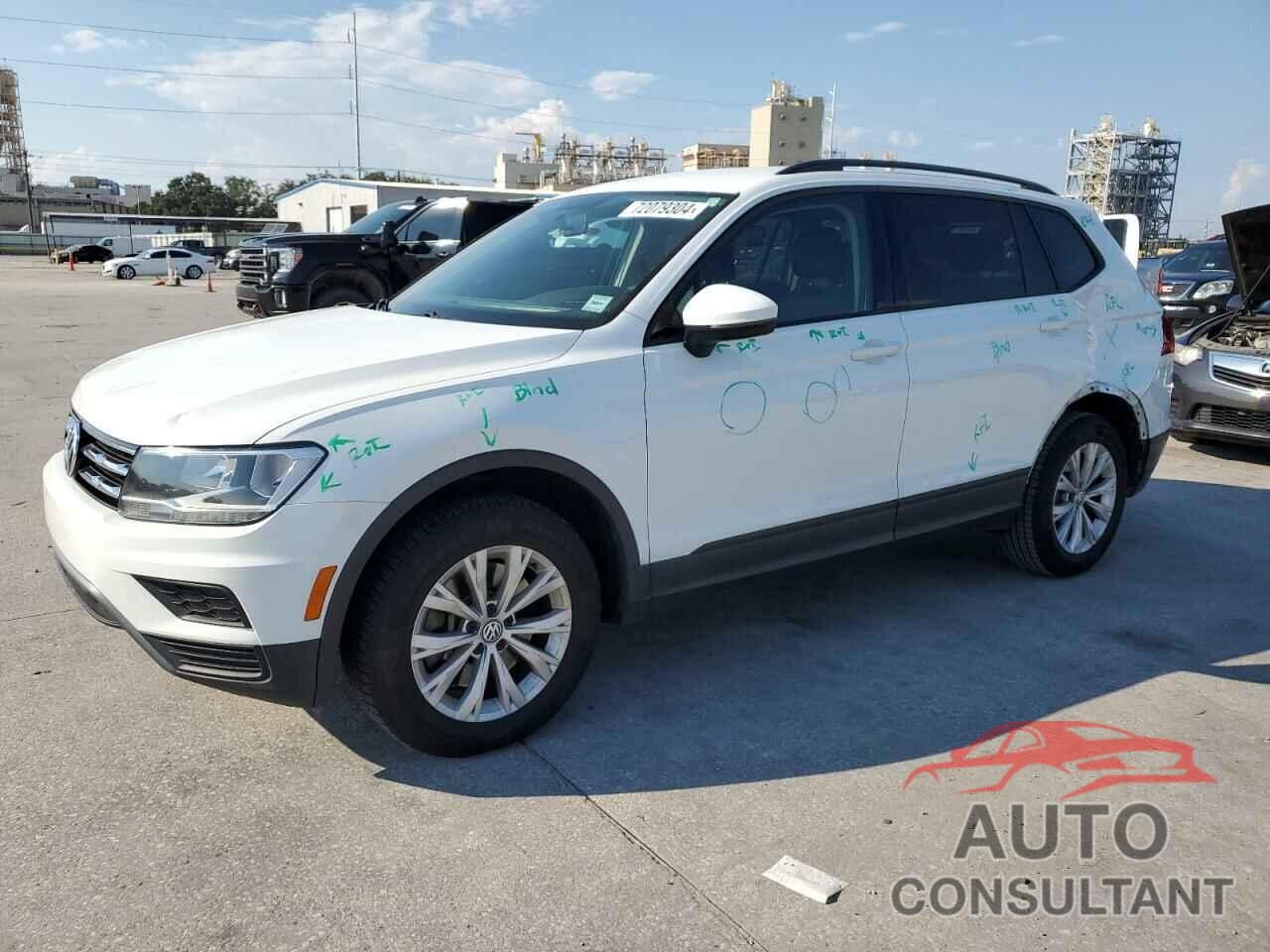 VOLKSWAGEN TIGUAN 2018 - 3VV1B7AX6JM114927