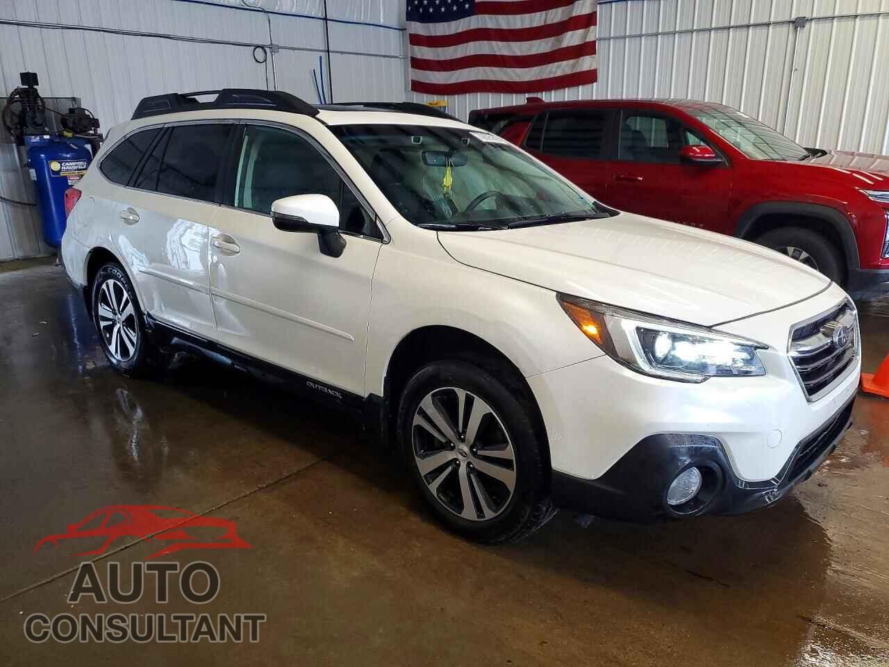 SUBARU OUTBACK 2018 - 4S4BSENC8J3342620