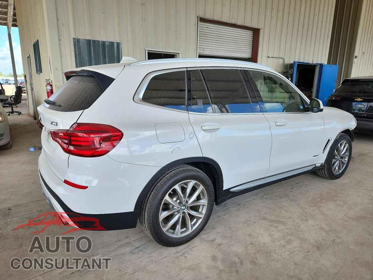 BMW X3 2018 - 5UXTR9C59JLC74829