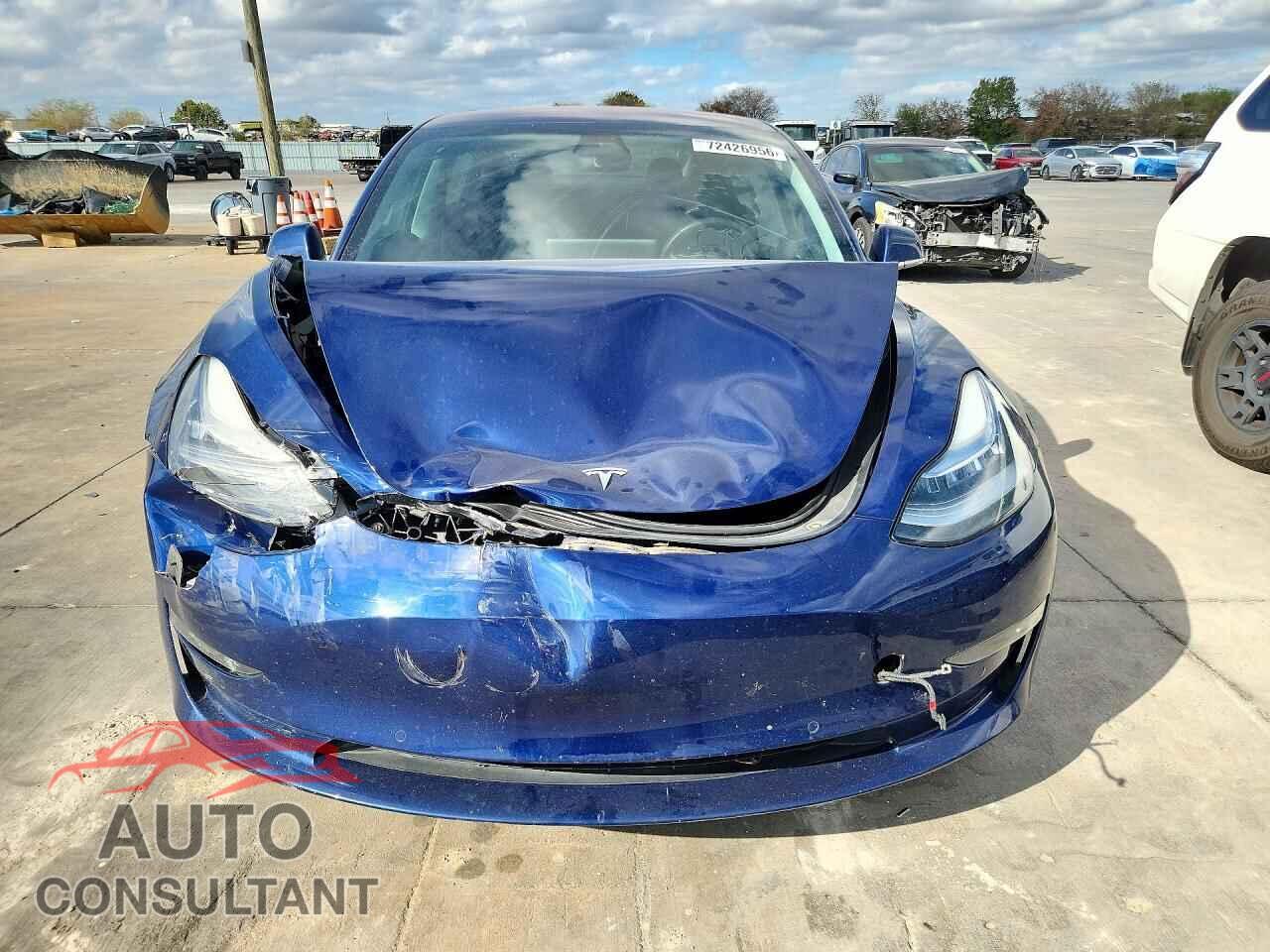 TESLA MODEL 3 2018 - 5YJ3E1EA0JF017048
