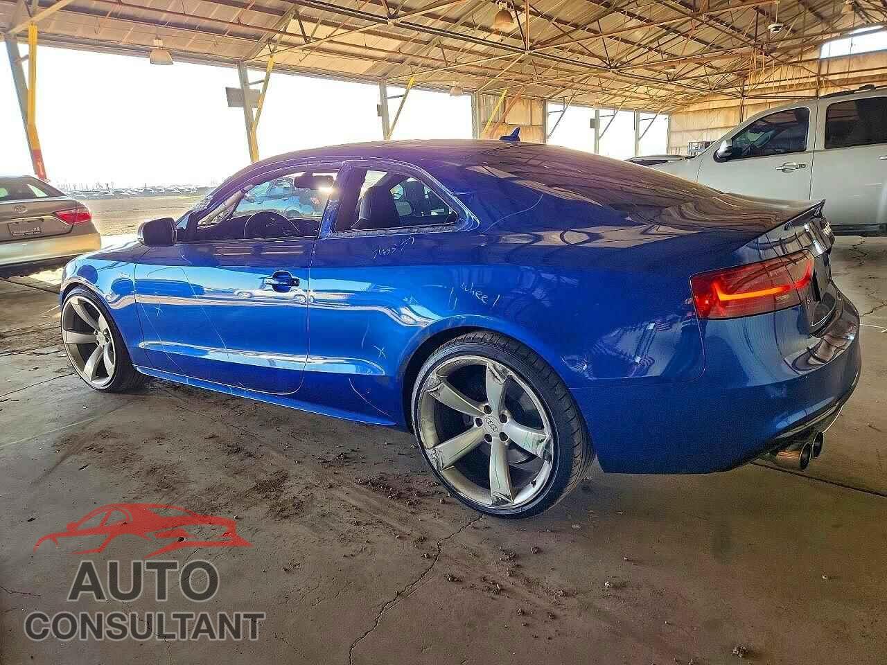 AUDI S5/RS5 2015 - WAUCGAFR4FA002001