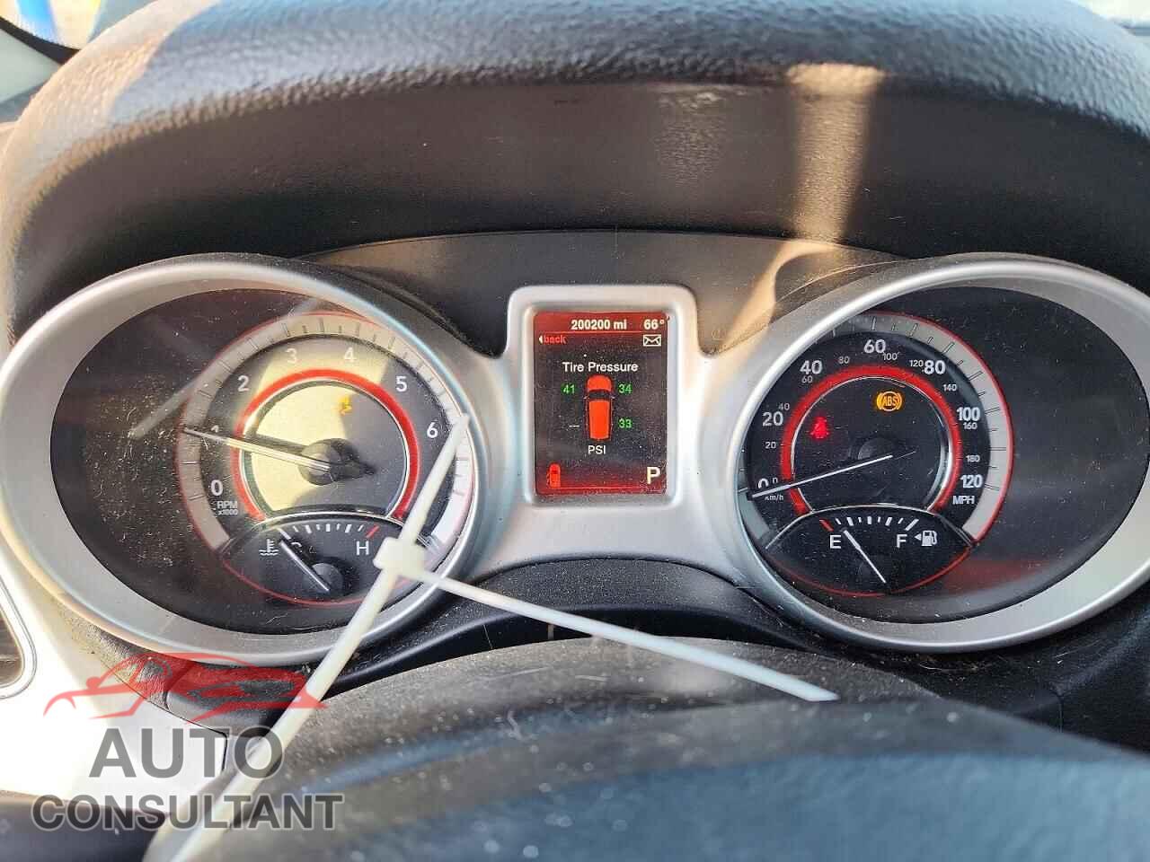 DODGE JOURNEY 2015 - 3C4PDDBG7FT715793