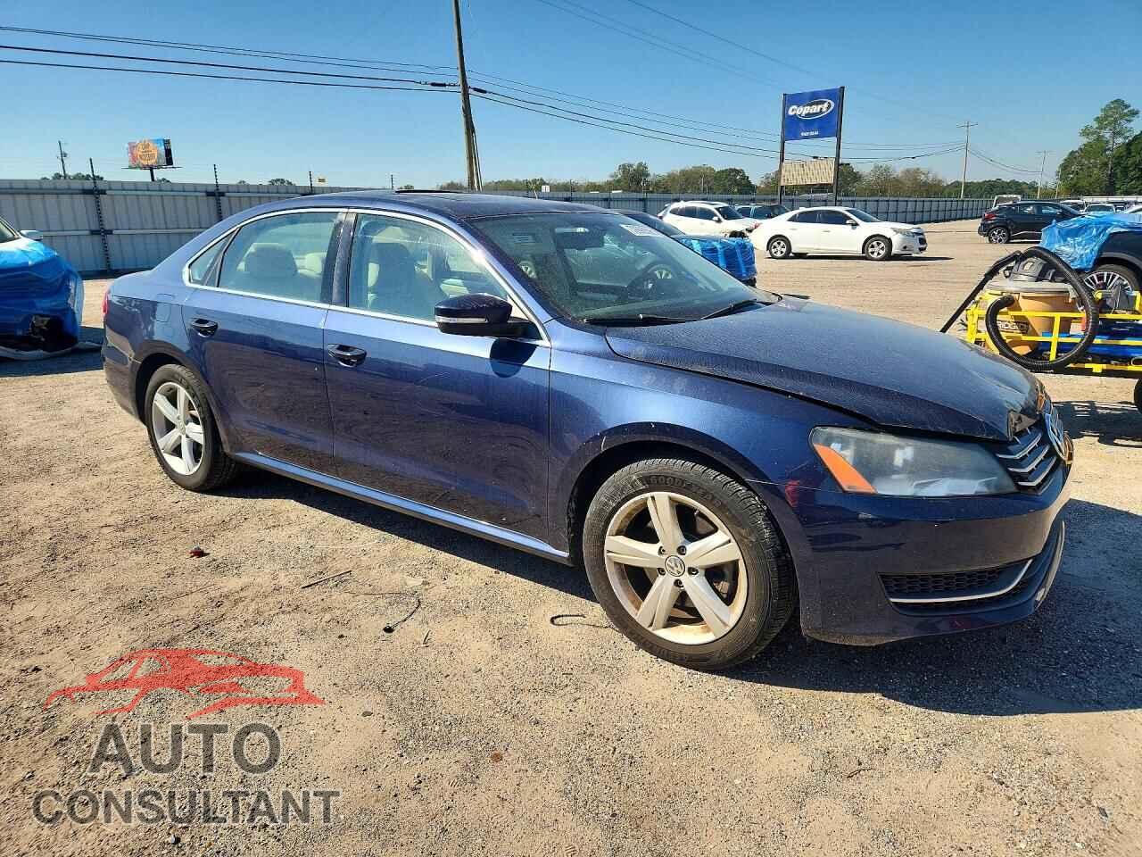 VOLKSWAGEN PASSAT 2013 - 1VWBN7A31DC069938