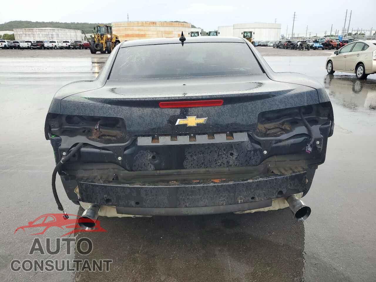 CHEVROLET CAMARO 2015 - 2G1FB1E35F9237796